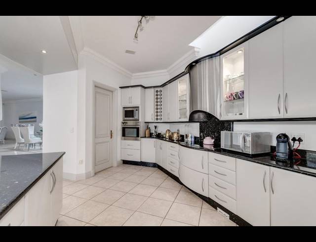 4 BEDROOM HOUSE FOR SALE IN DAINFERN GOLF ESTATE